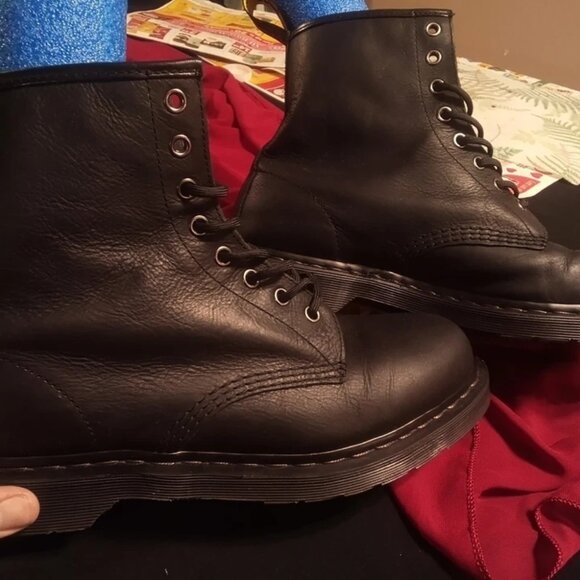 Dr. Martens 1460 Black Leather Boots - Unisex Size 11 US M/12 US L - Picture 3 of 6